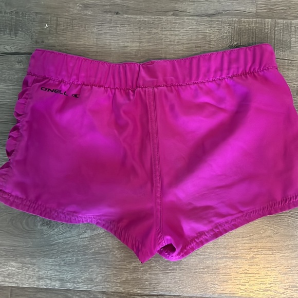 O’Neill Boardshorts 🏄🏽♀️ Girls Size Large / Swim Shorts 🌊 surf trunks - Picture 3 of 7